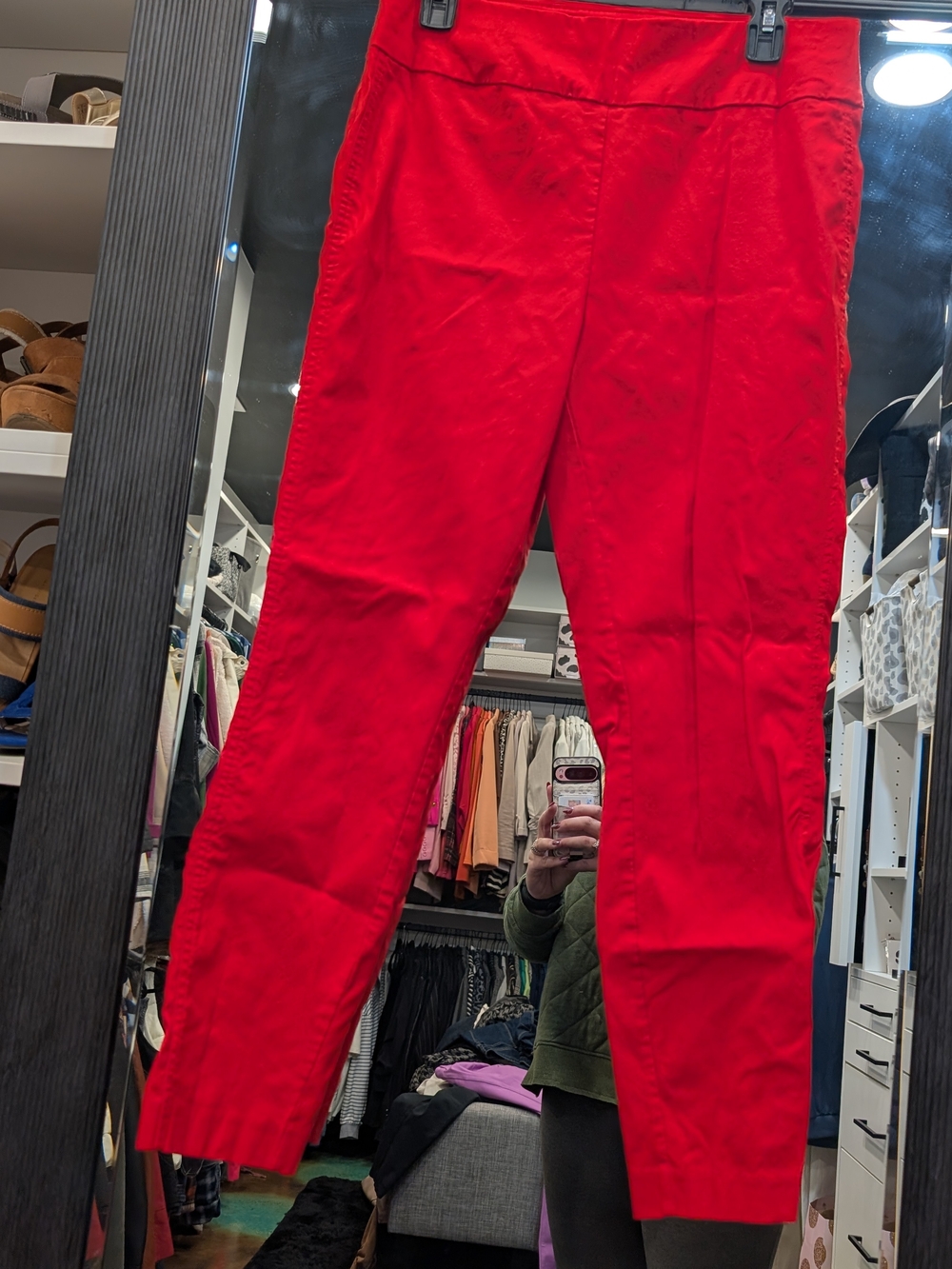 Beautiful New York & Company dress pants in a gorgeous rusty orange-red / burnt